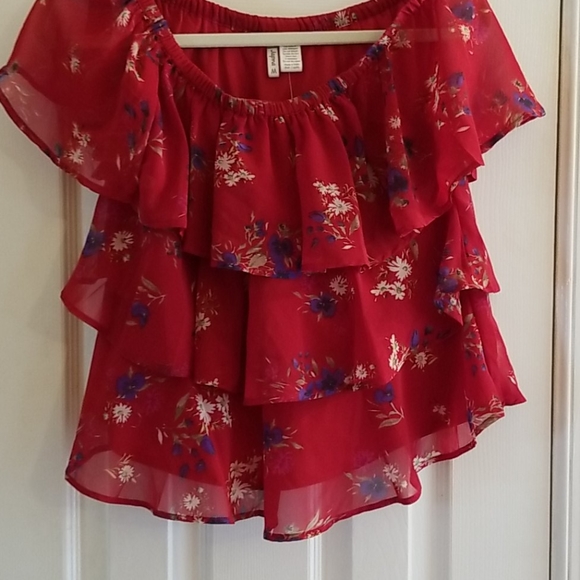 Japna Tops - Japna Red Floral Ruffled Blouse, Size M, NWT